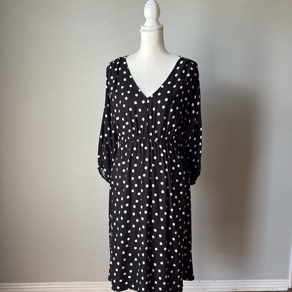 Ingrid & Isabel | Polkadot Midi Maternity Dress
